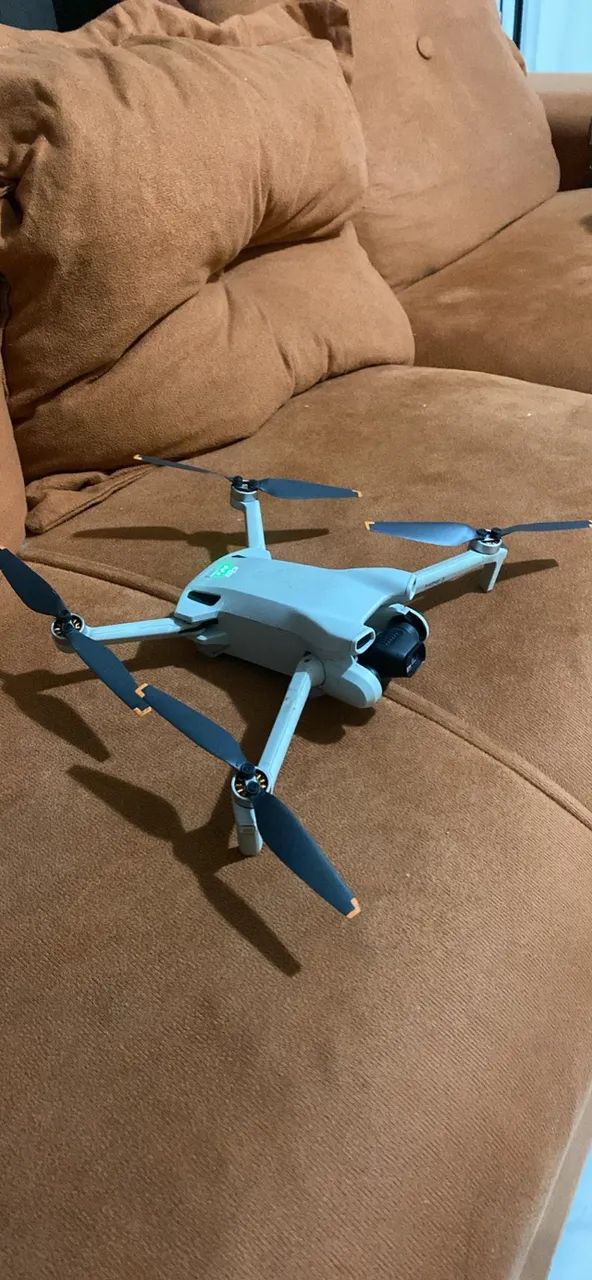 Drone DJI Mini 3 Standard  - Foto 2