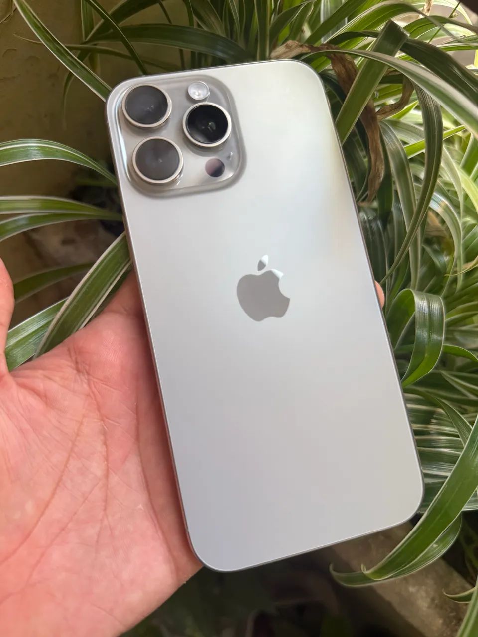 iPhone 16 pro Max todo original 