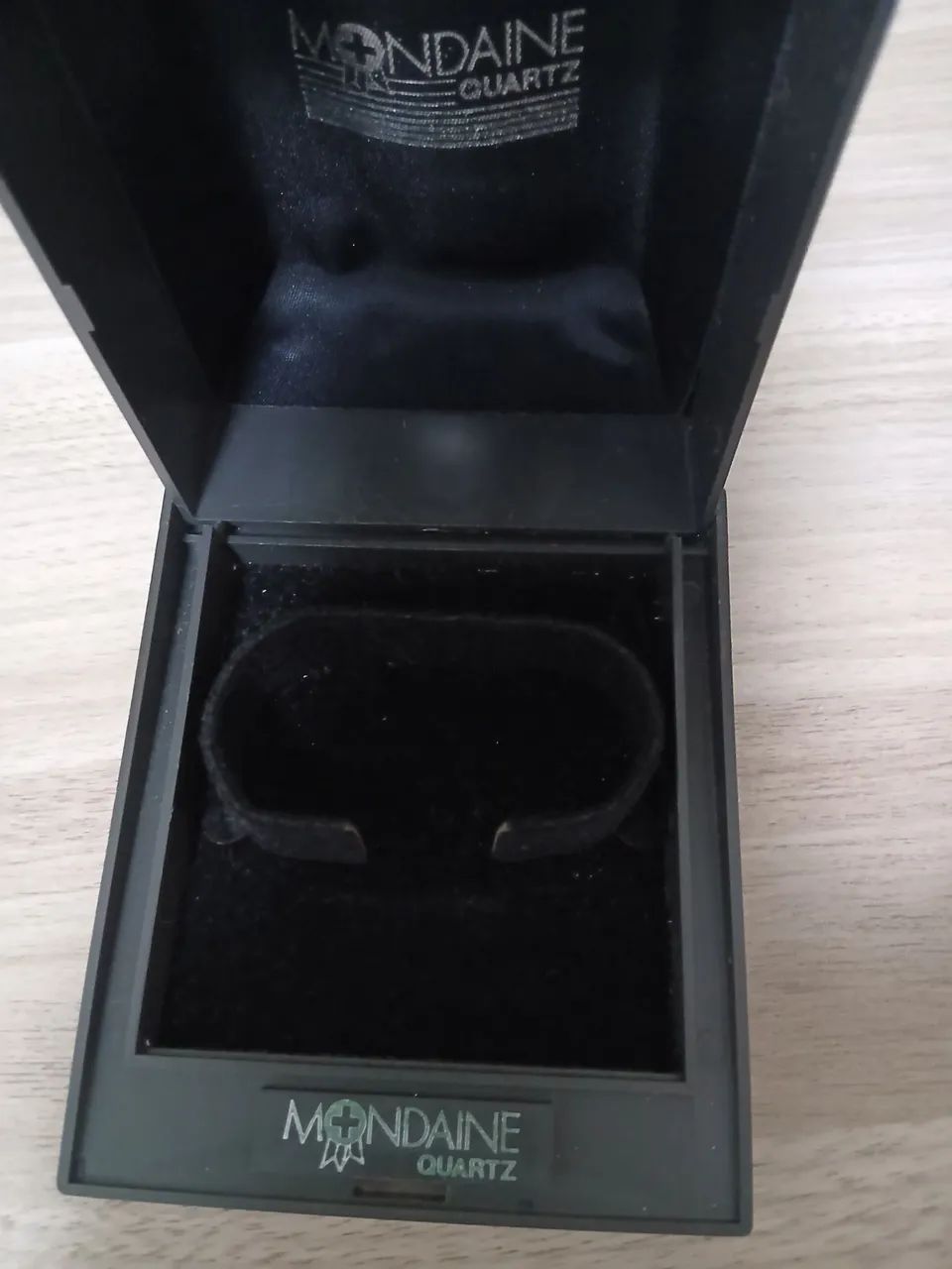 ESTOJO ORIGINAL DE RELÓGIO MONDAINE QUARTZ DA DÉCADA DE 70 - Foto 4