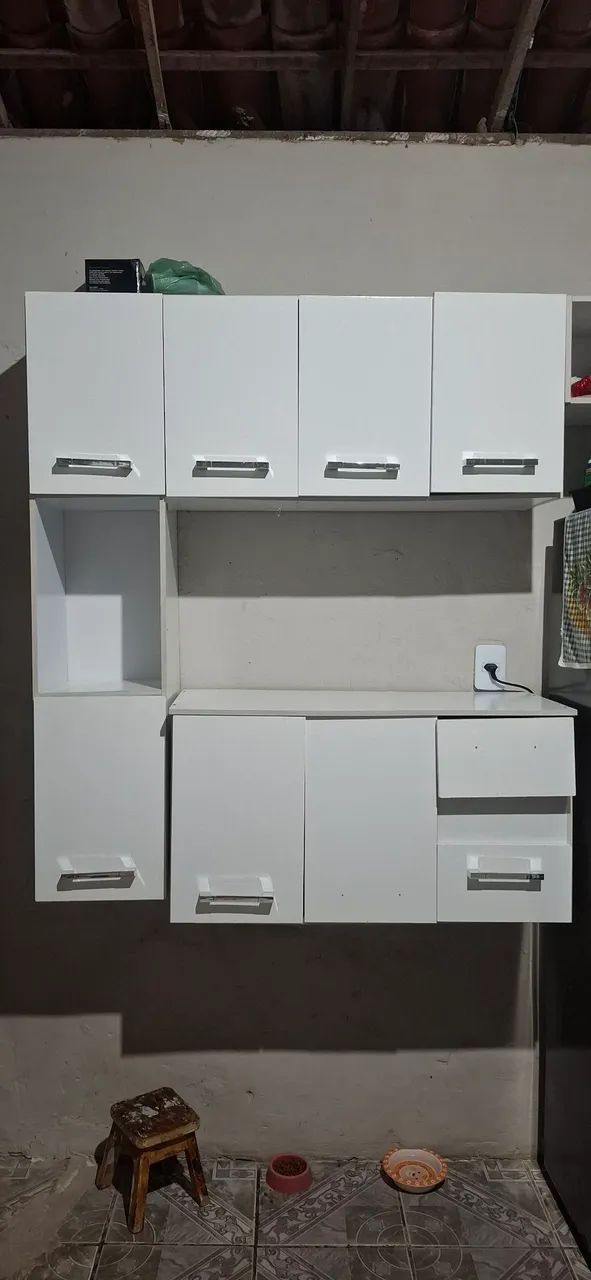 VENDE SE ARMARIO DE PAREDE 