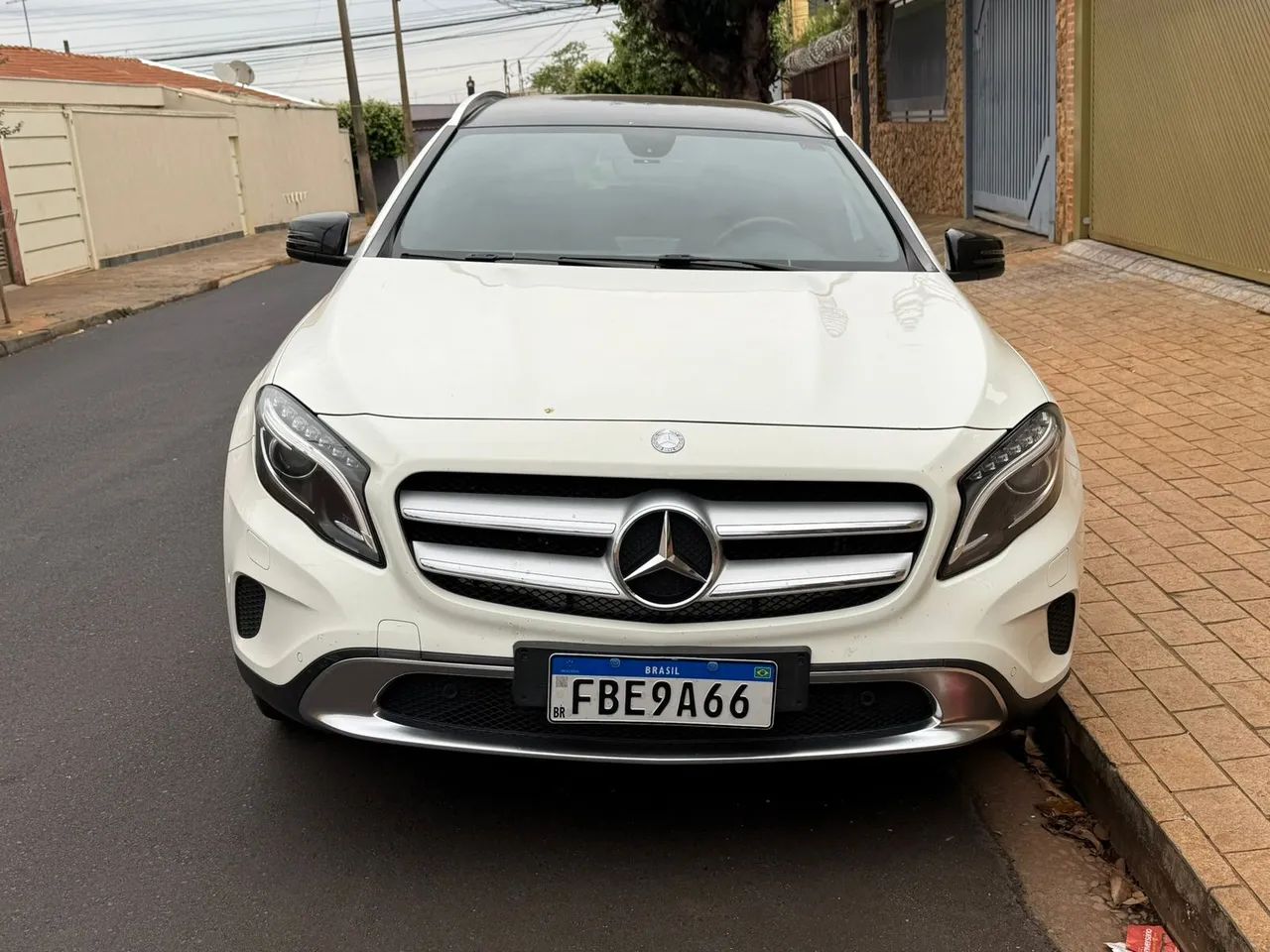 Mercedes-Benz Gla GLA 200 ADVANCE 1.6/1.6 TB 16V FLEX AUT. 2015