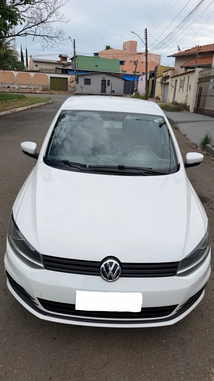 Volkswagen Fox TRENDLINE 1.0 FLEX 12V 5P 2016