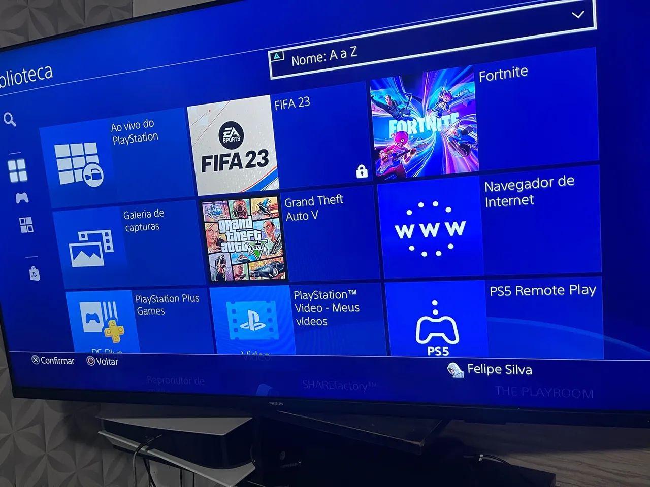 PS4