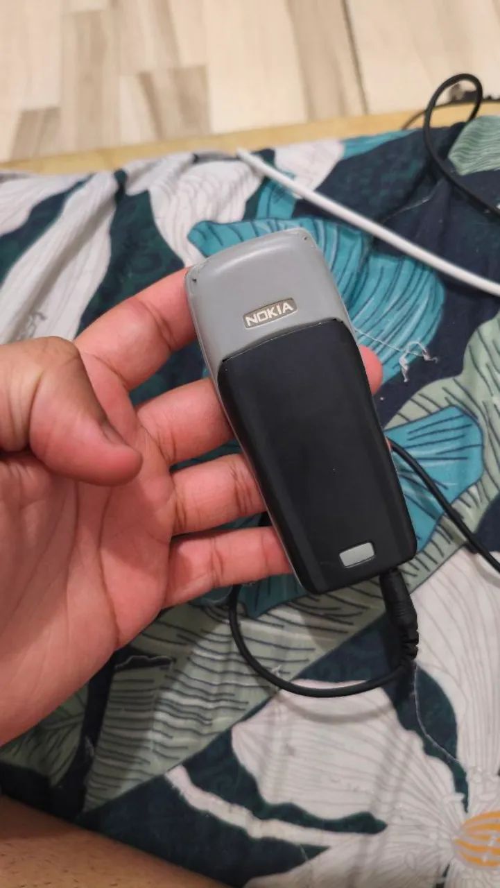Nokia 1100 Original com Carregador - Foto 2