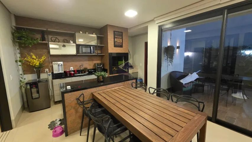 Sobrado no Alphaville - 280m² - 4 Suítes - 4 Vagas - Mobiliado - Foto 4
