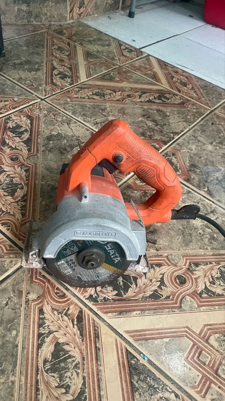Serra Mármore Black Decker Usada  - Foto 4