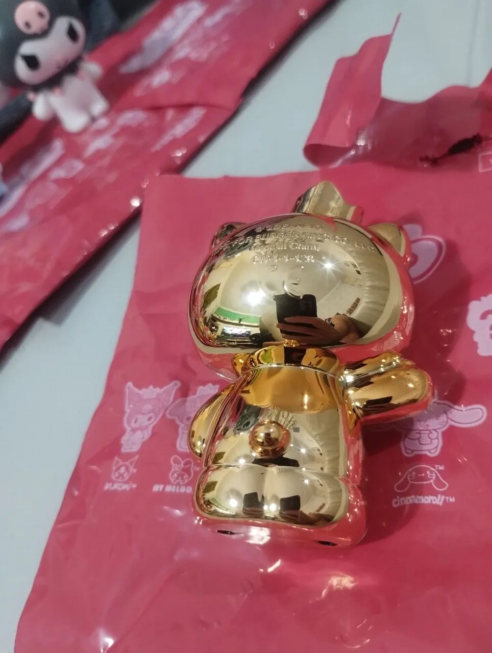 Hello Kitty Dourada do Burger King - BK - Foto 2