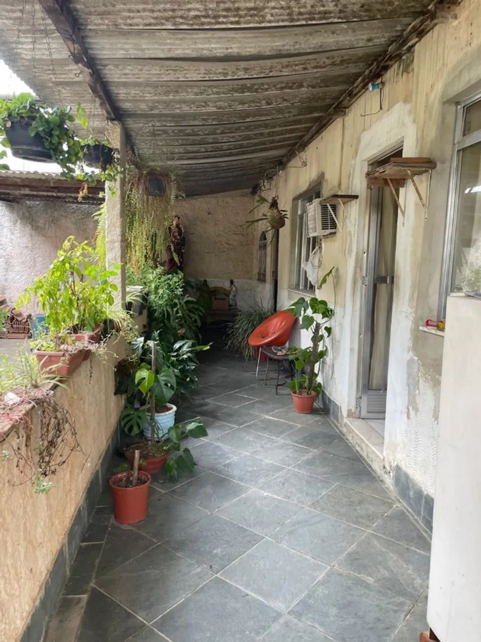 Venda de casa simples com espaço comercial  - Foto 4
