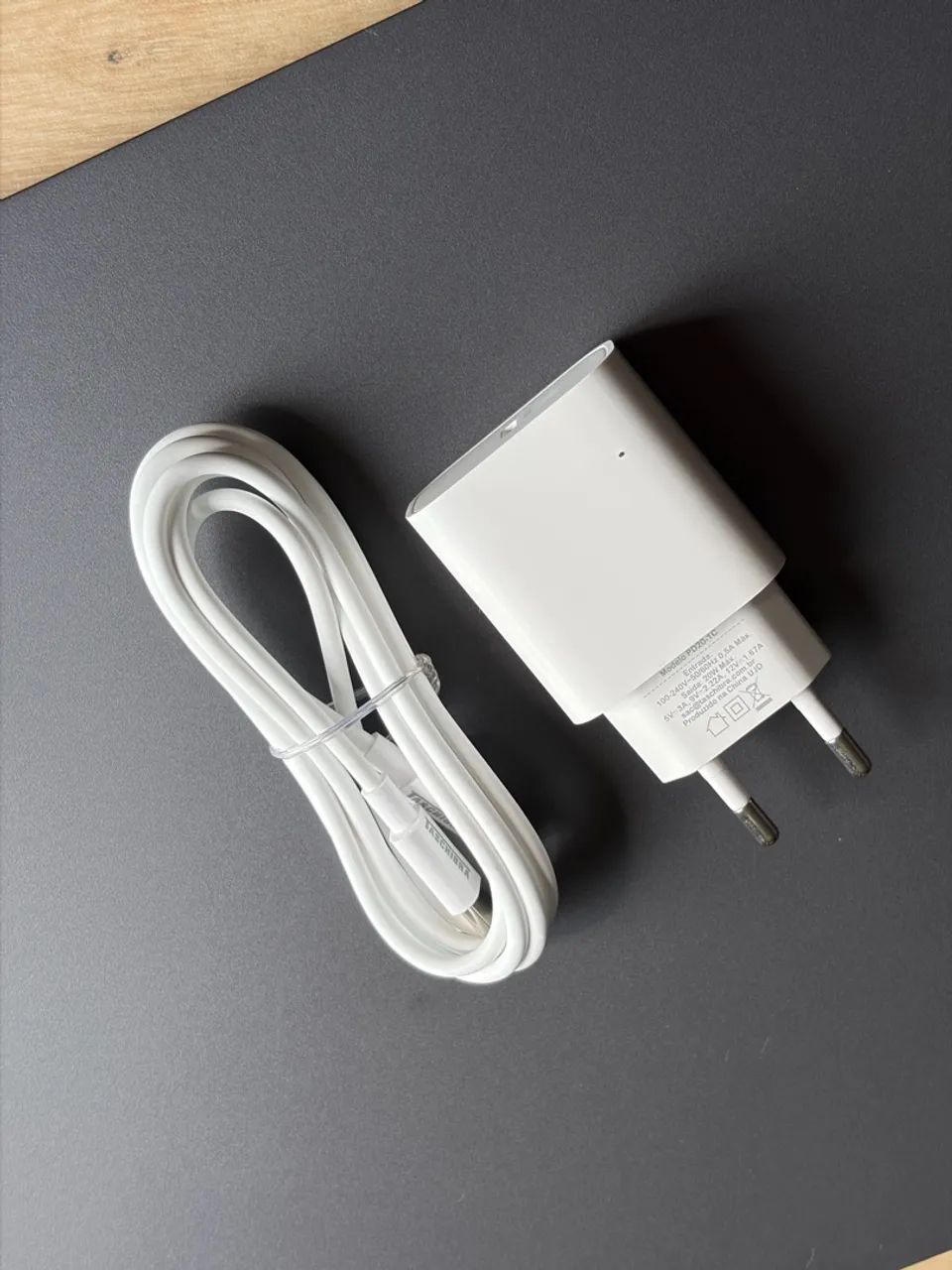 Iphone 16 Pro 256GB - Funcionando perfeitamente (Bateria 94%) - Foto 4