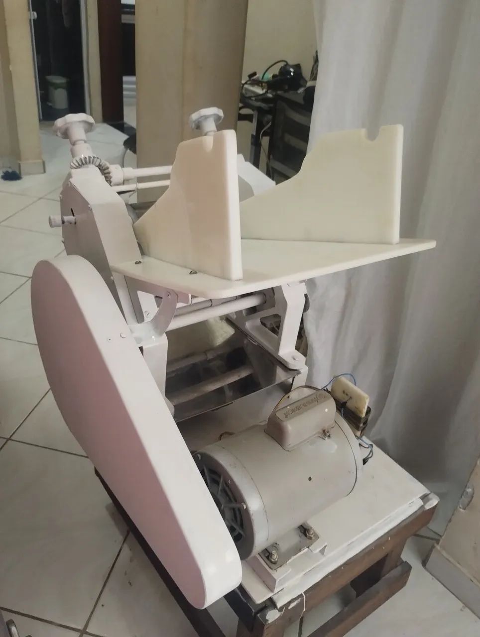 Cilindro de massa le ão  - Foto 2