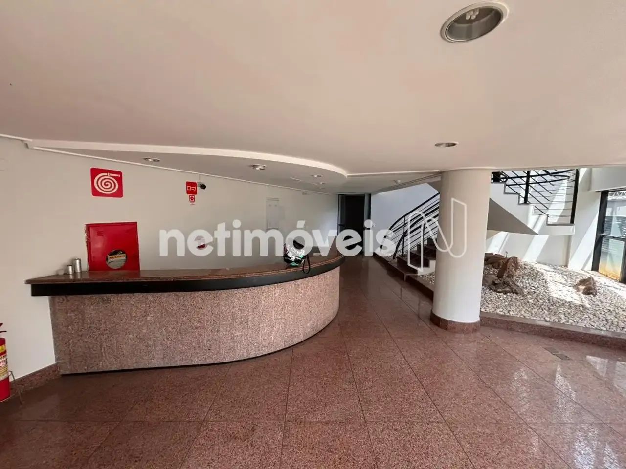 Excelente oportunidade para quem busca espaço e funcionalidade em um só lugar! - Foto 2