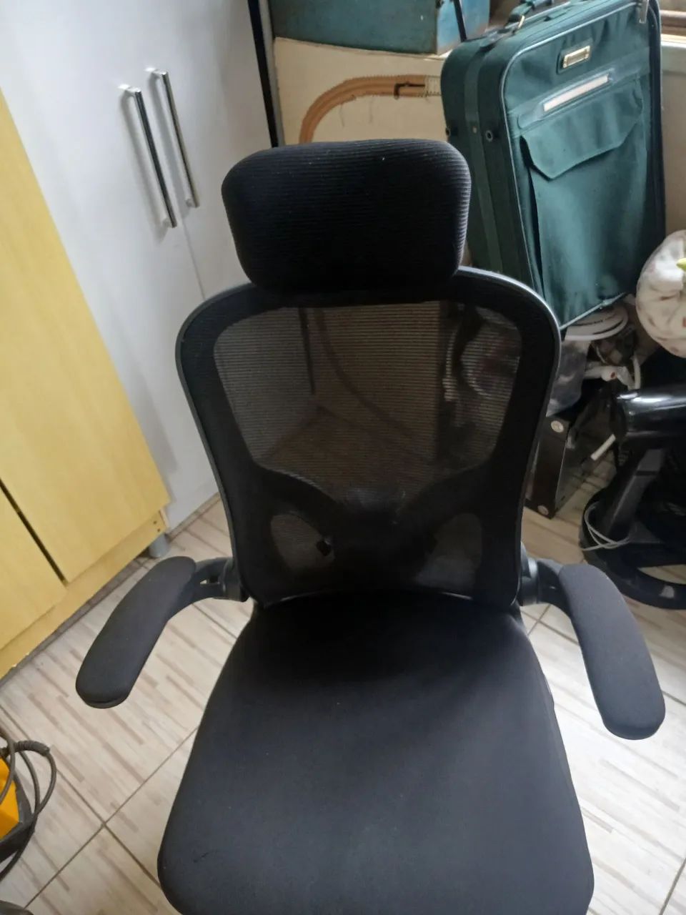 Cadeira giratória levanta e abaixa 130reais  - Foto 4