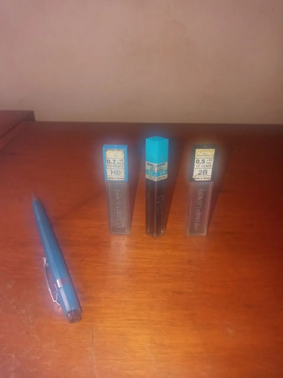 Lapiseira 0.7 e 55 Grafites - Foto 4