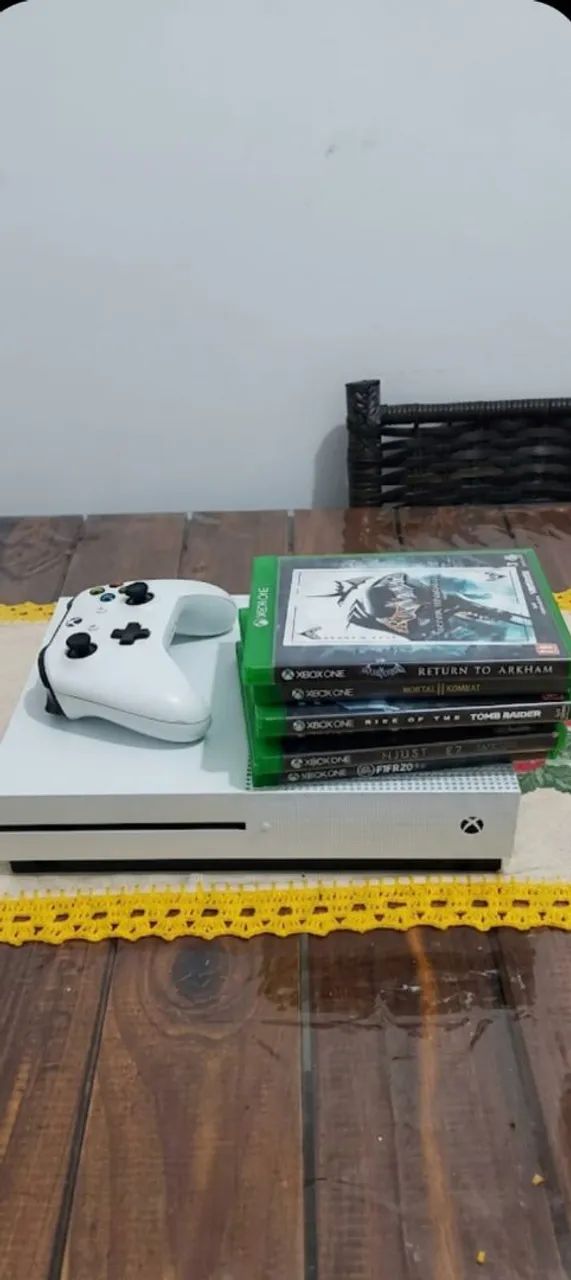 Xbox one s (controle com drift) 19 jogos