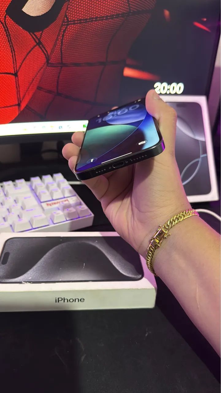 iPhone 15 Pro Max - Foto 3