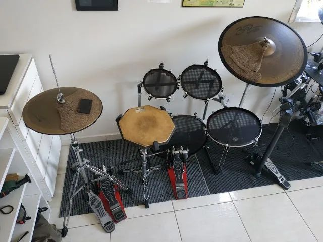 Bateria Compacta - Shell Pack tons 8" e 10", surdo 12" e bumbo 18" (caixa 14" opcional) - Foto 2