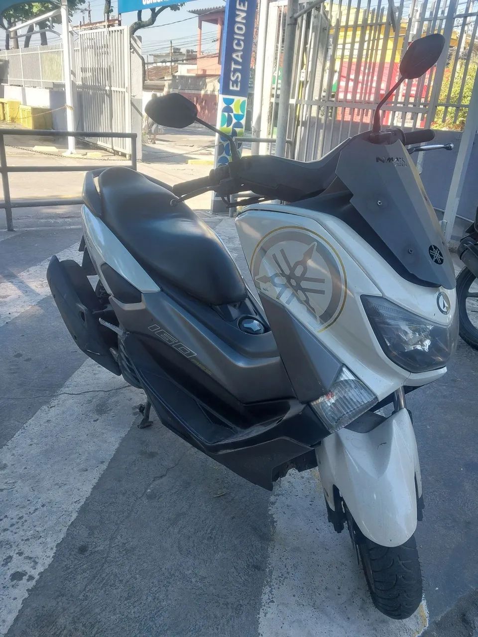 NMAX 160 ABS - Foto 4