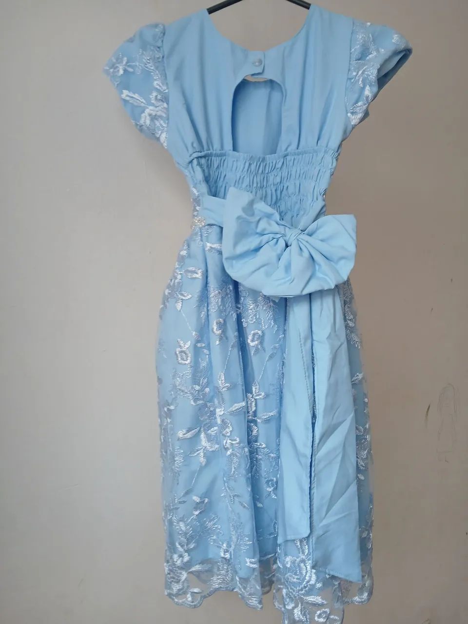  Vendo Vestido infantil. - Foto 2