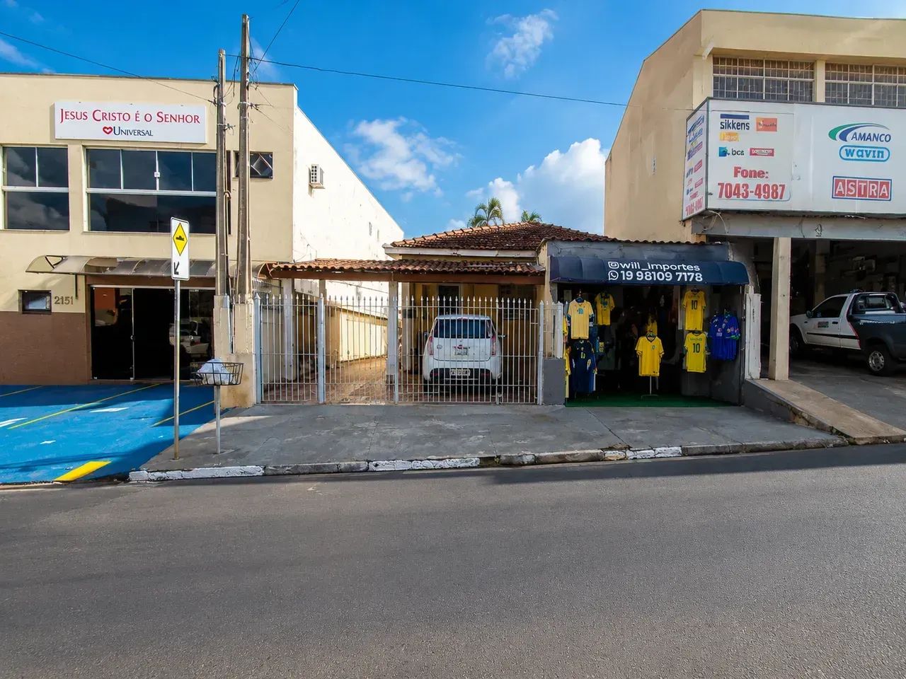 Casa para venda com 145 metros quadrados com 3 quartos