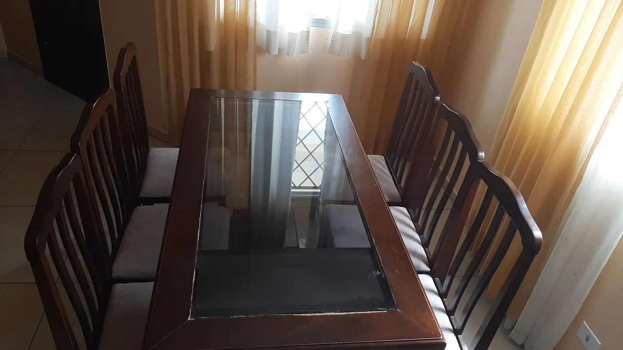Mesa de jantar com 6 cadeiras           *Usada* - Foto 5