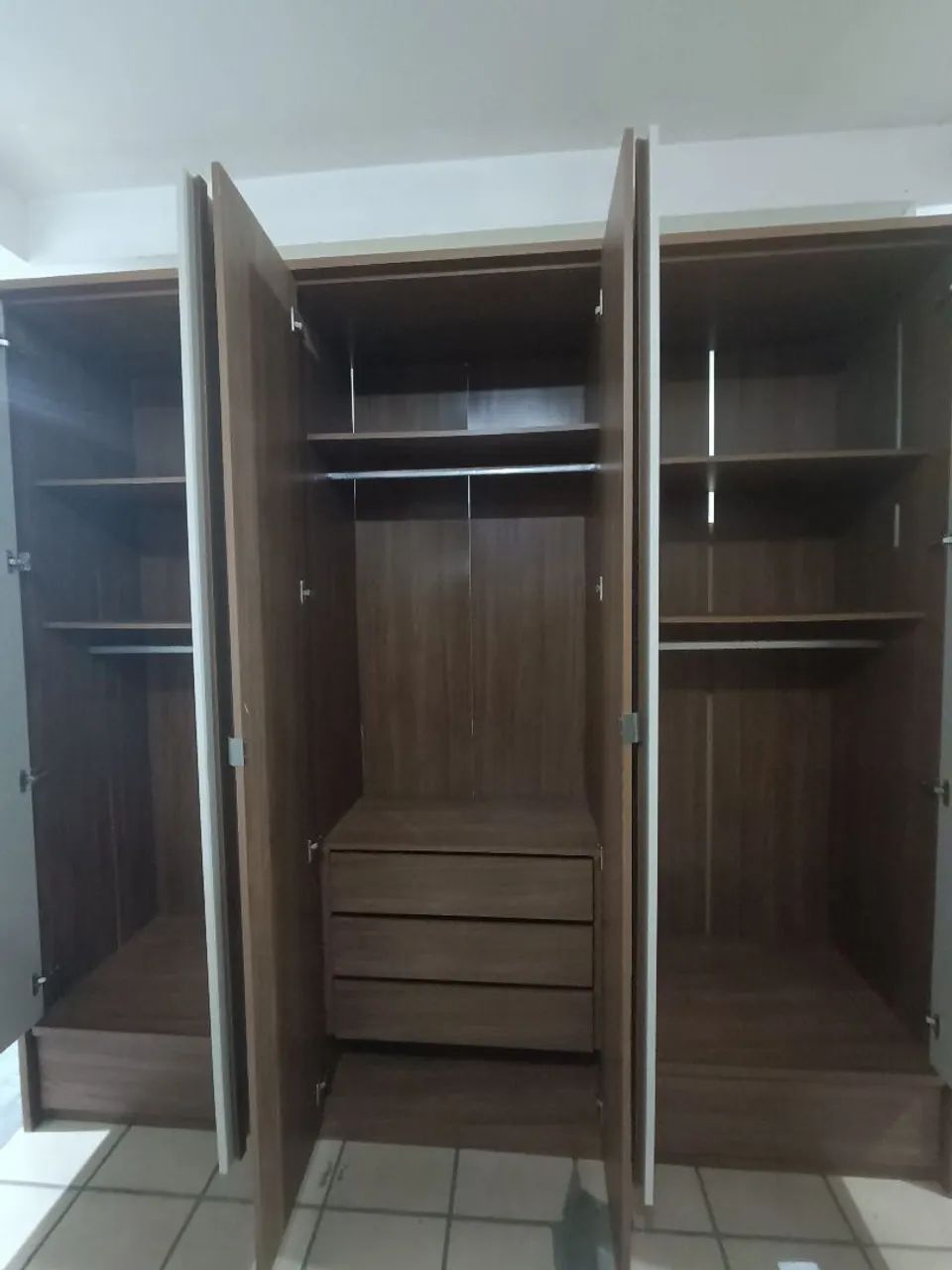Roupeiro  - Foto 2