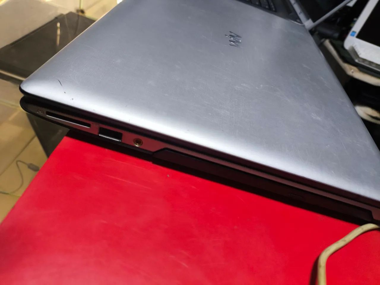 Core i3, HD 500GB, 8GBRAM, tela 14.0 touch, garantia 3 meses. Loja