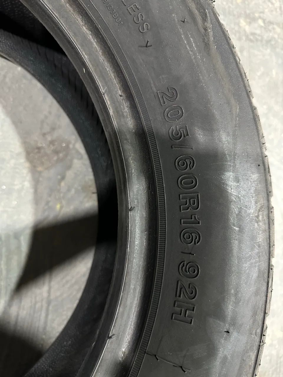 Vendo pneu