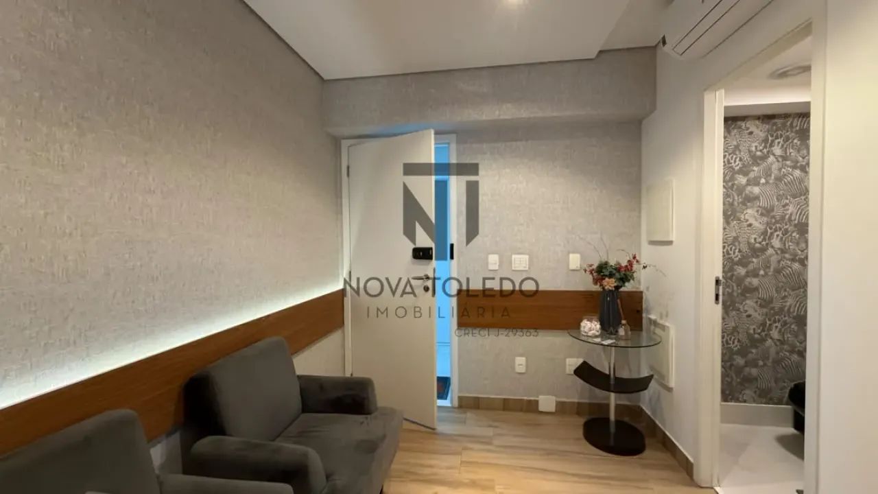 LOCAÇÃO DE SALA TOTALMENTE MOBILIADA E DECORADA, COM RECEPÇÃO, AR CONDICIONADO, ANDAR ALTO - Foto 4
