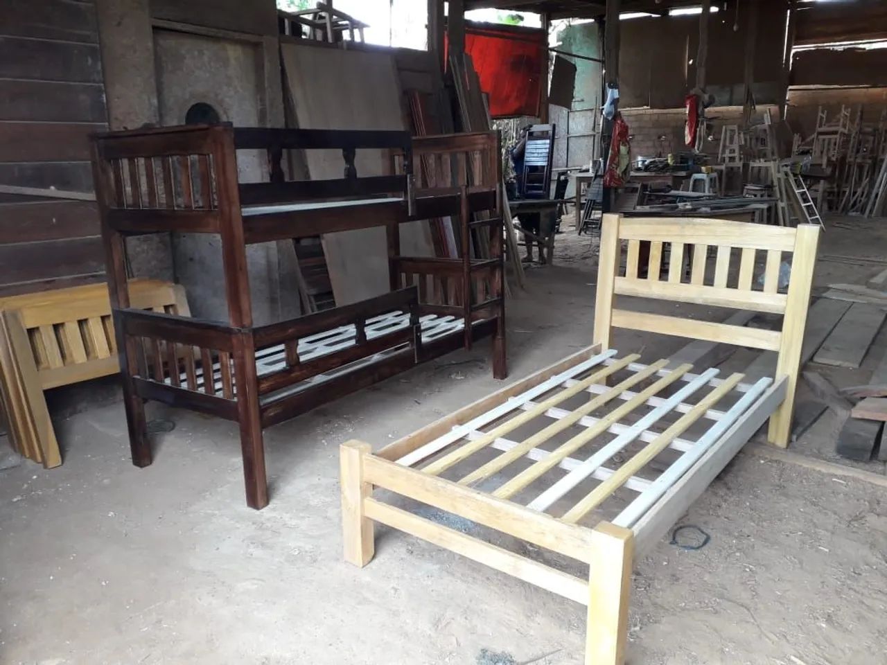 Treliche de madeira maciça com cama auxiliar abaixo - Foto 5