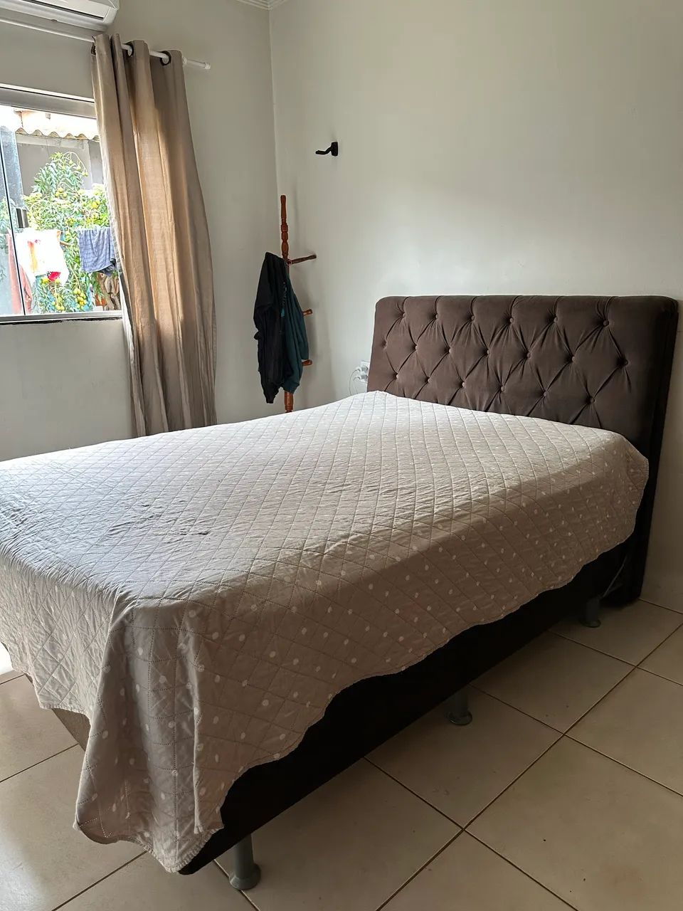 Vendo Cama box casal com cabeceira - Foto 4