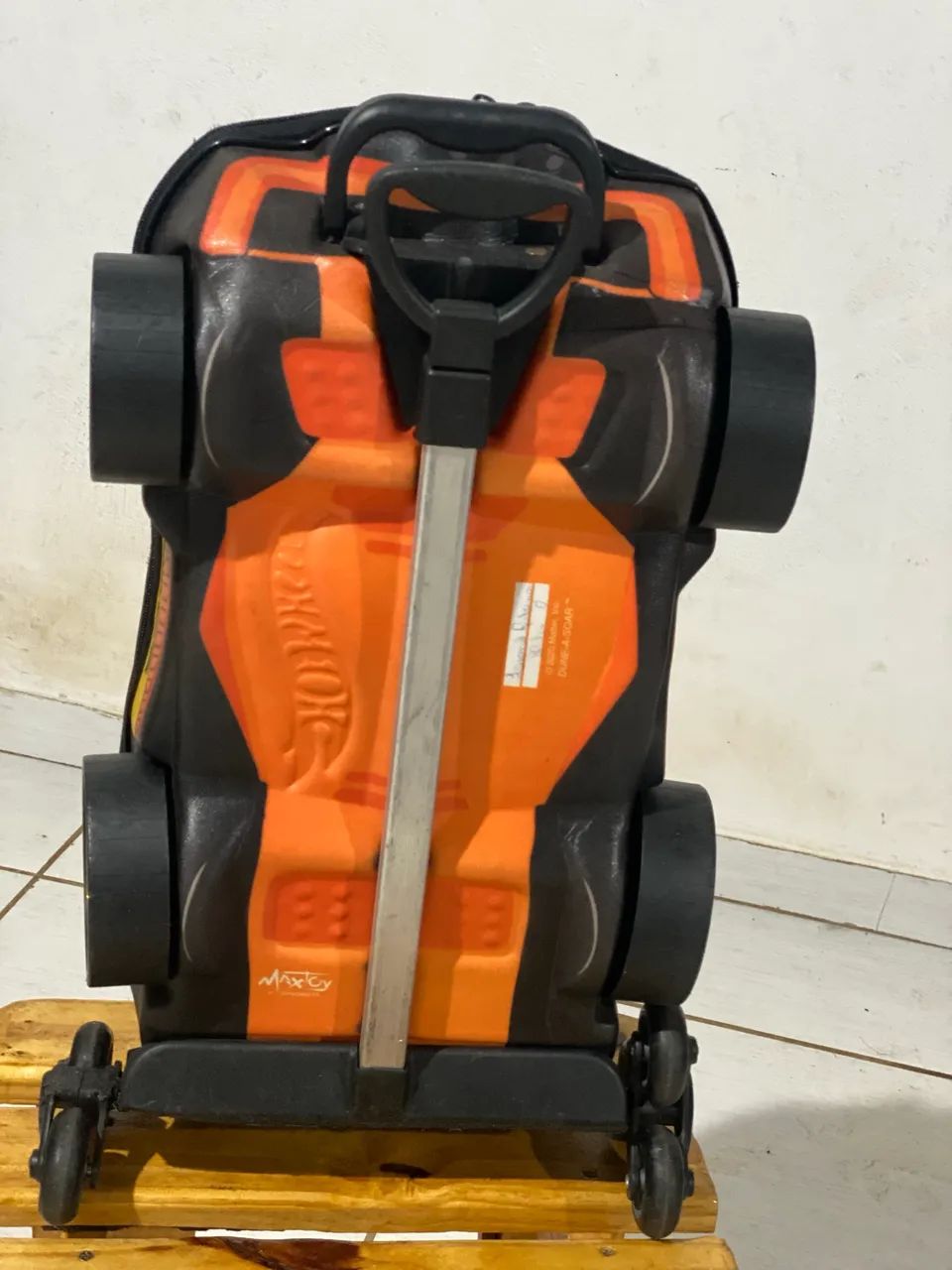 Bolsa escolar hot wheels - Foto 2
