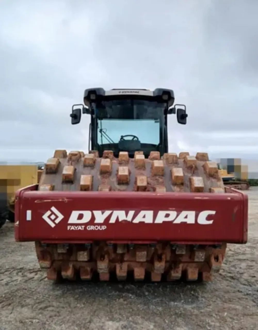 Rolo Compactador Dynapac Ca25d 2023