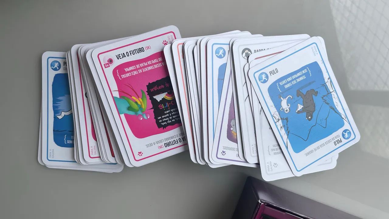 Exploding Kittens Para Galera - Jogo de Cartas Novo - Foto 3