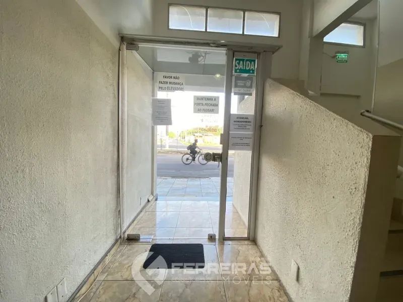 Apartamento 2 dormitórios sendo 1 suíte com elevador e box na Av Fernandes Bastos em Trama - Foto 3
