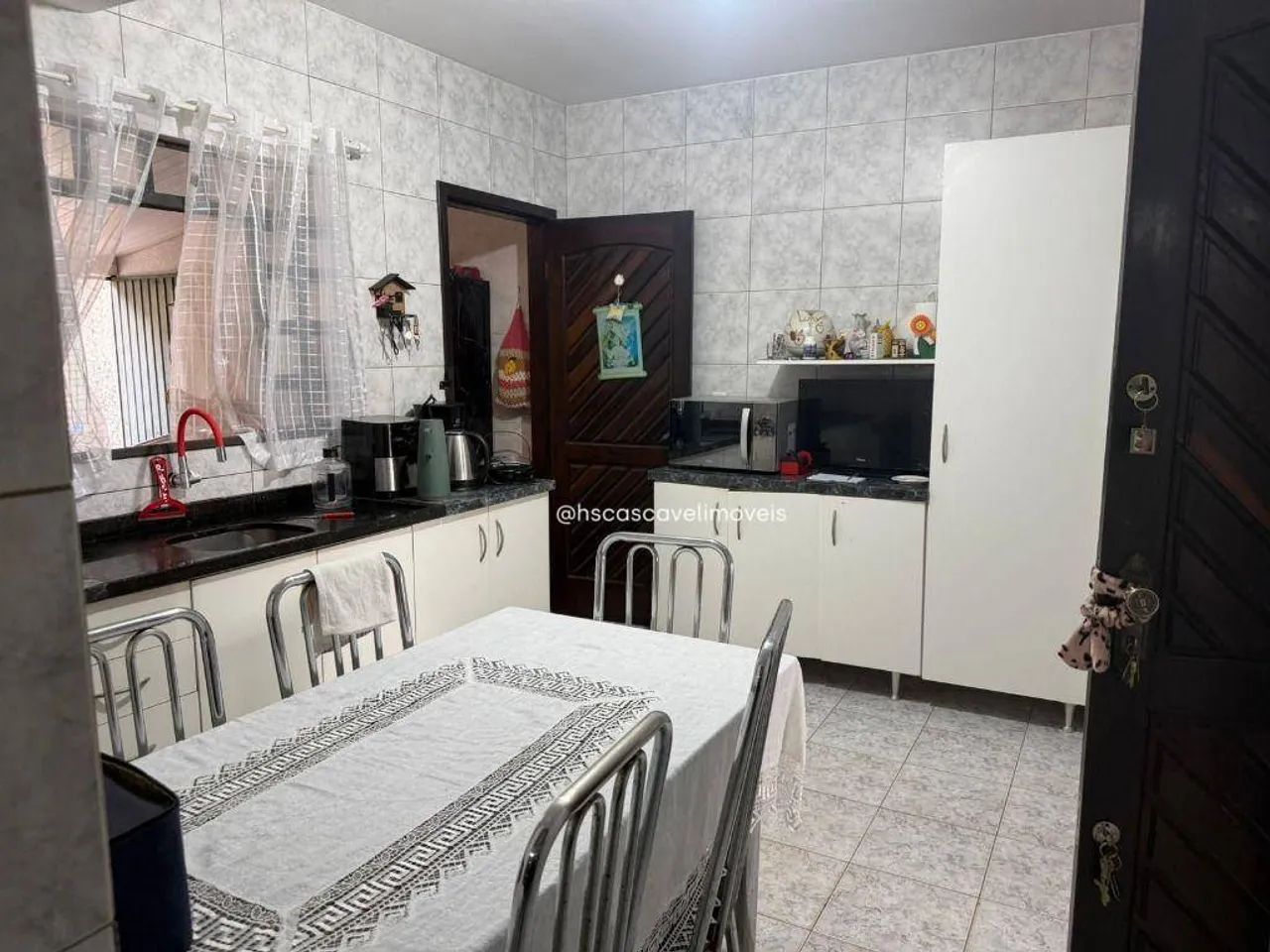 SOBRADO GEMINADO NO CENTRO - Foto 3