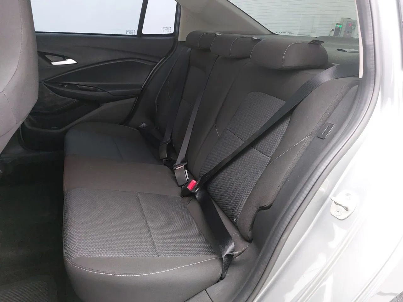Chevrolet Onix Hatch LT 1.0 12V TB Flex Aut. 4P, foto 17 de 18