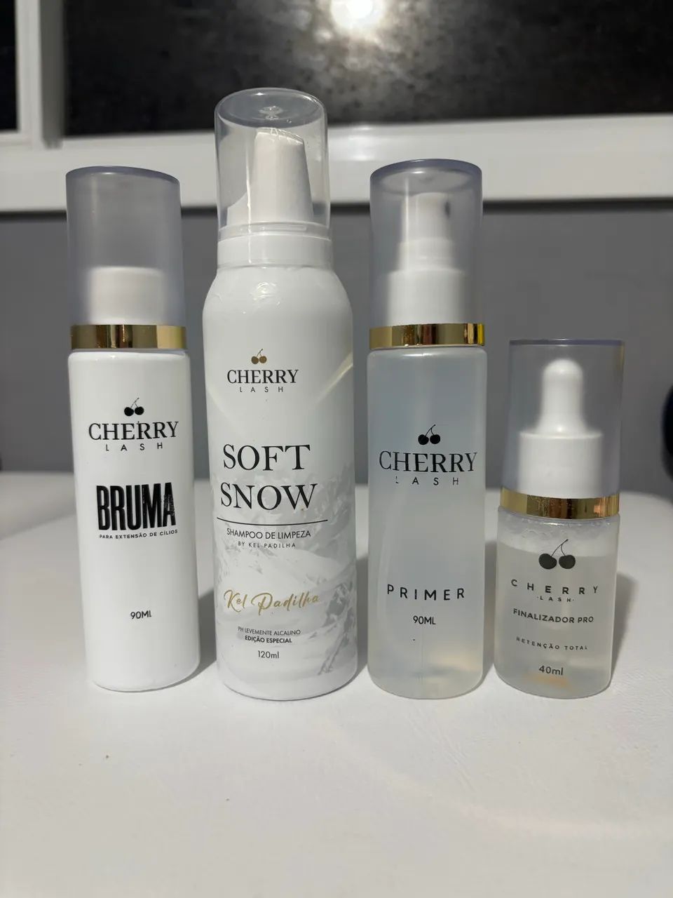 Vende- se kit de limpeza para lash designer 