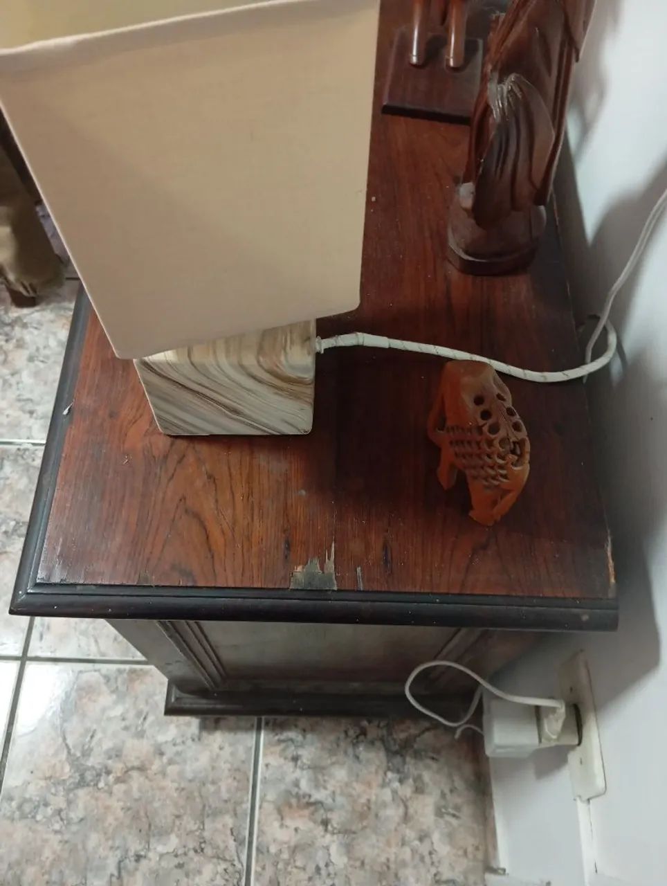 Criado mudo antigo  - Foto 3