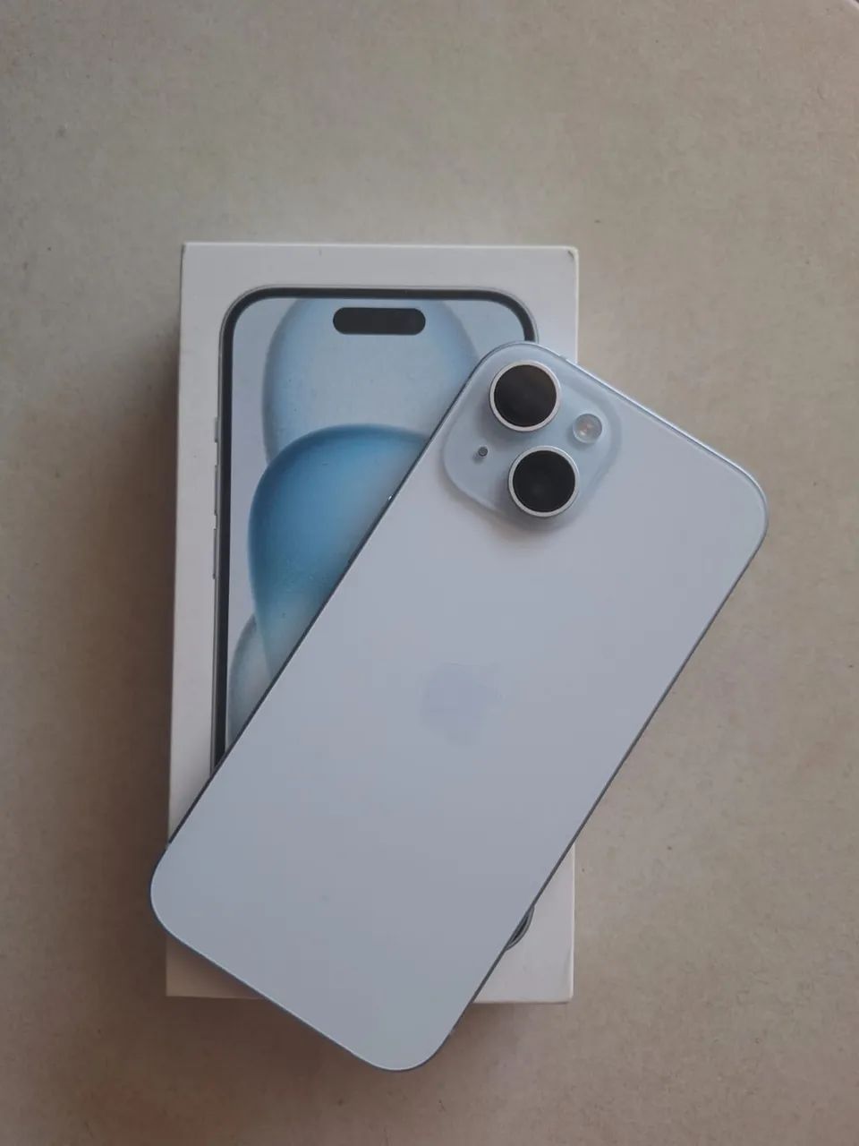 iPhone 15  256gb