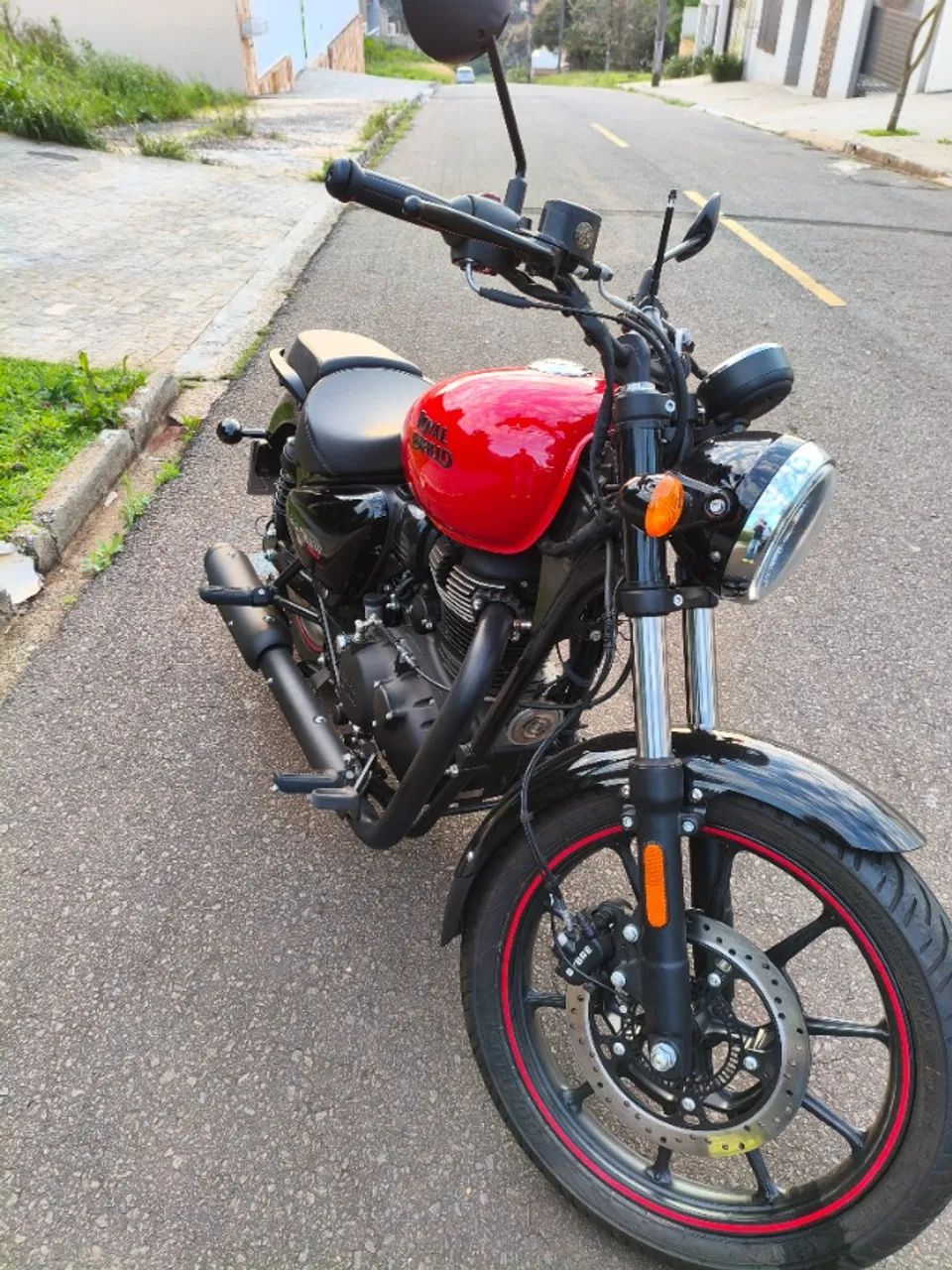 Royal Enfield zerada - Foto 3