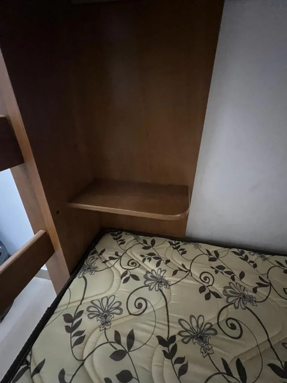 Beliche com colchões novos - Foto 3