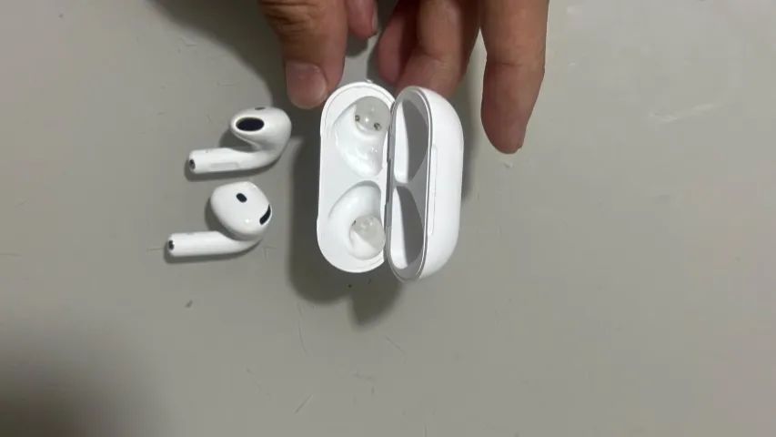 AIRPODS 4 ANC - Foto 2