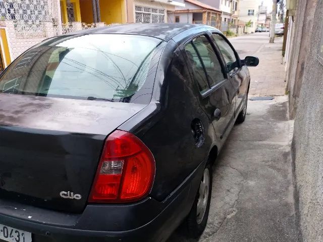 Renault Clio CLIO EXPRESSION 1.0/1.0 HI-POWER 16V 3P 2005