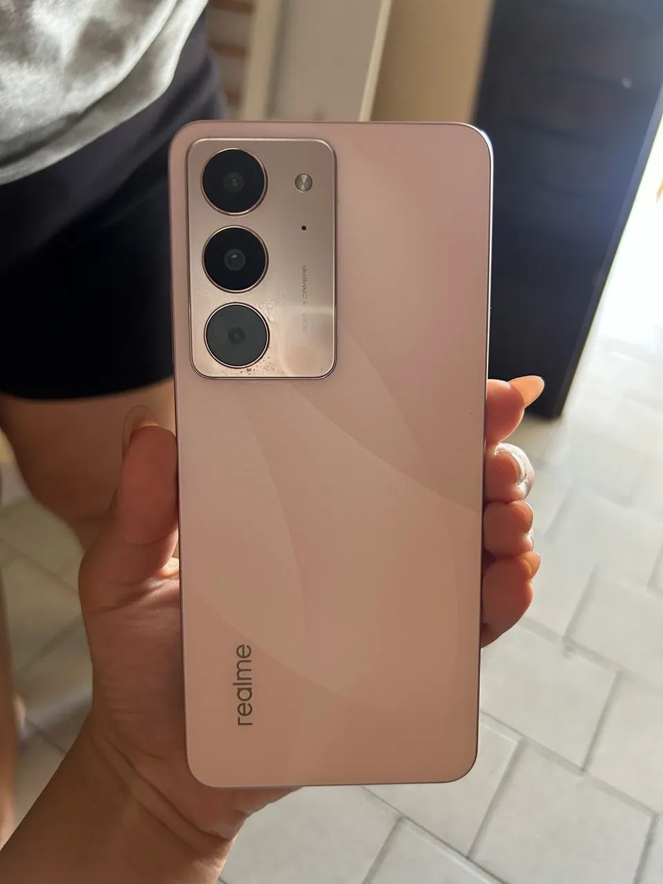 Vende-se celular Realme C75 - Foto 3