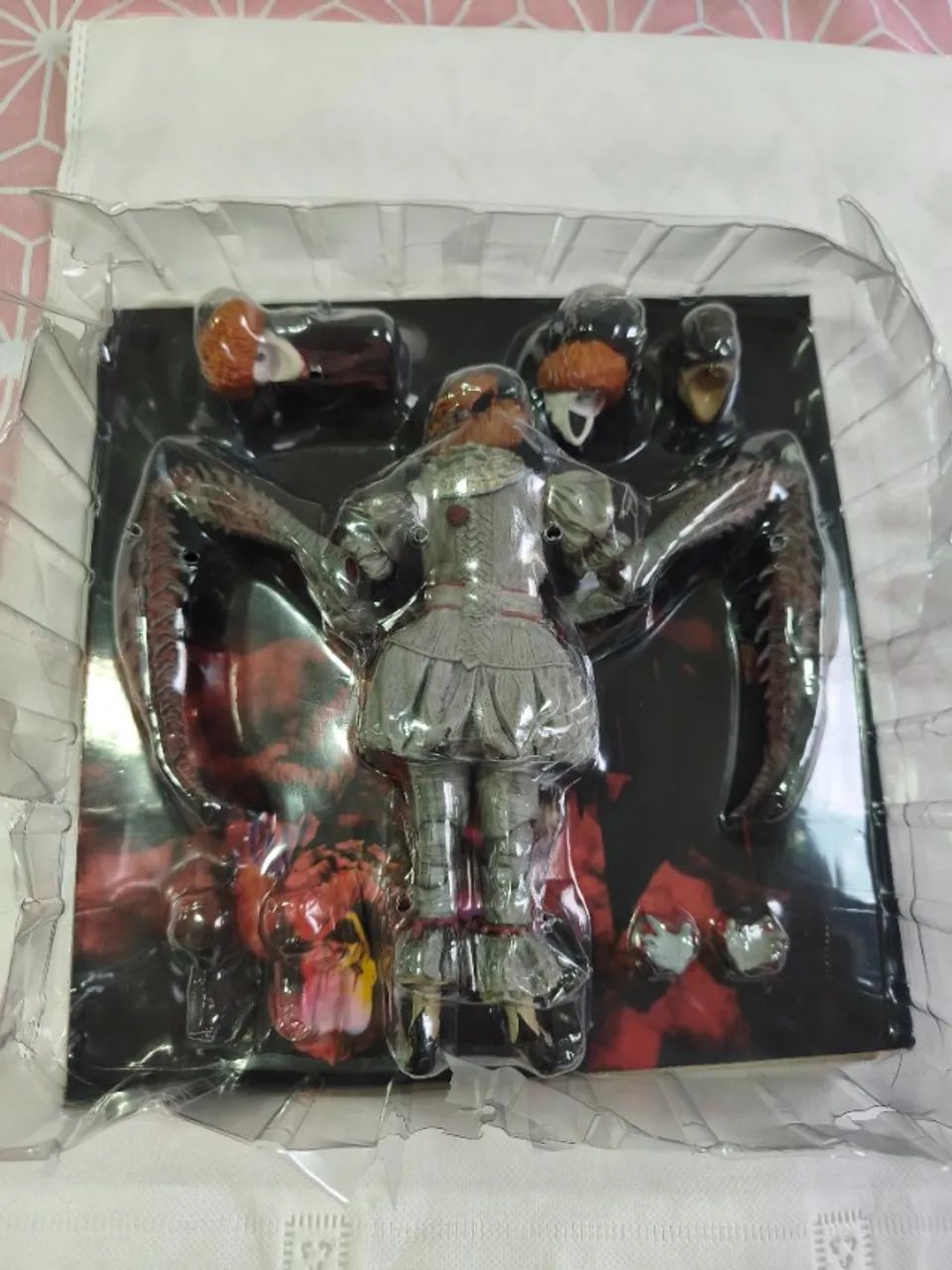 Boneco colecionável Pennywise  - Foto 3