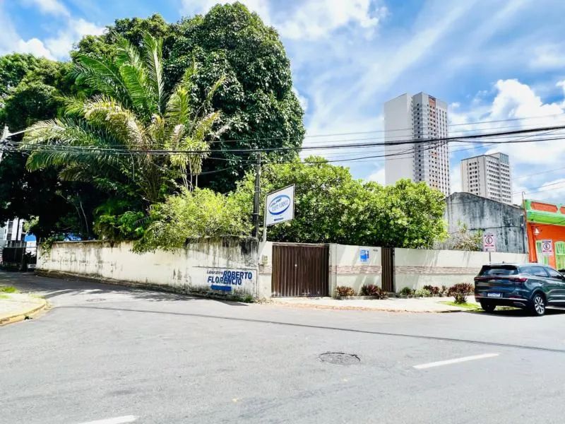 CASA 7 DORMITÓRIOS - Bairro Boa Vista