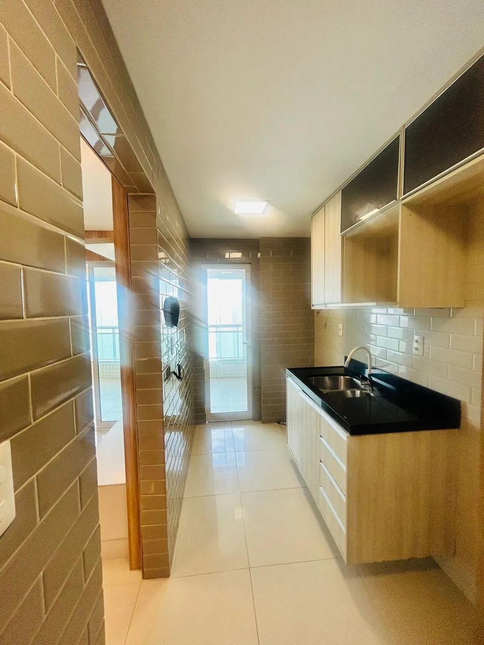 ALUGO APARTAMENTO UNIQUE PONTA DO FAROL - Foto 3