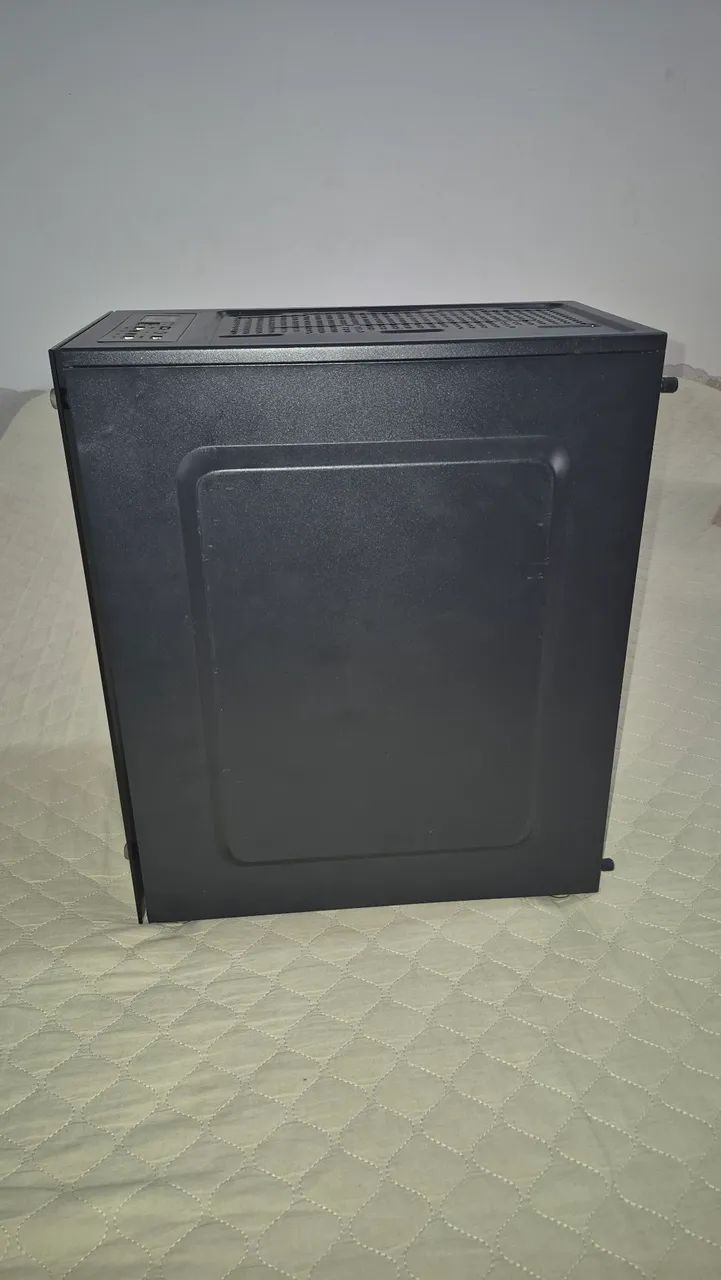Gabinete preto conservado - Foto 2