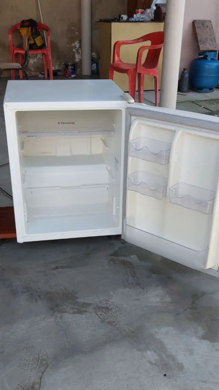 Frigobar Eletrolux 80 LTS  - Foto 2