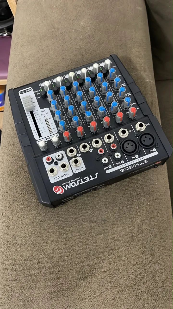 Mesa Stetsom 